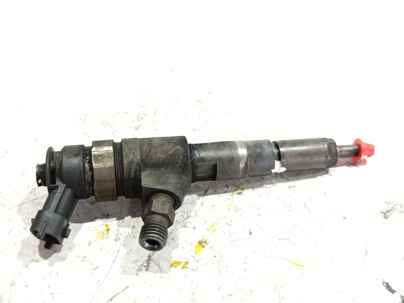 Recambio de inyector para peugeot 206 hatchback (2a/c) 1.4 hdi eco 70 referencia OEM IAM 0445110075  