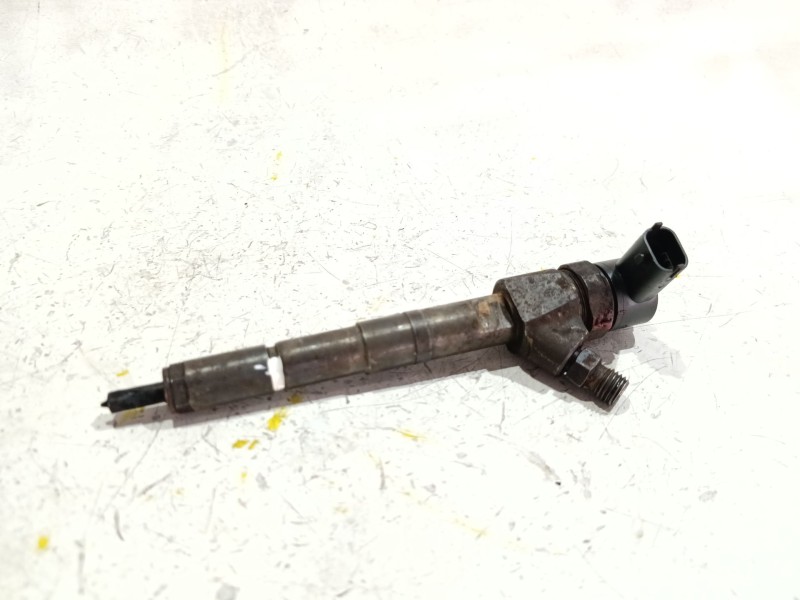 Recambio de inyector para fiat stilo (192_) 1.9 jtd referencia OEM IAM 0445110111  