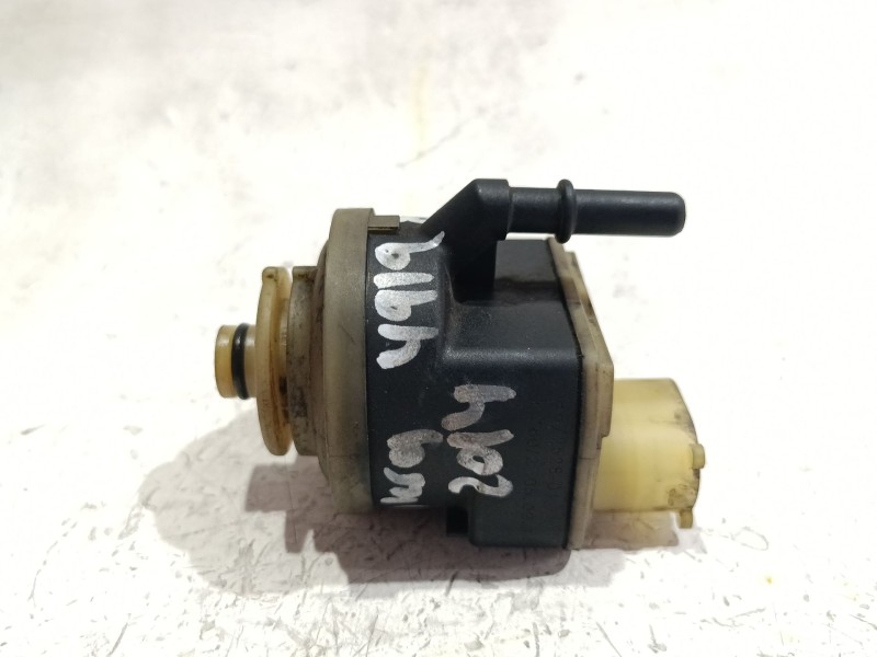 Recambio de bomba combustible para bmw 1 (f20) 116 d referencia OEM IAM   