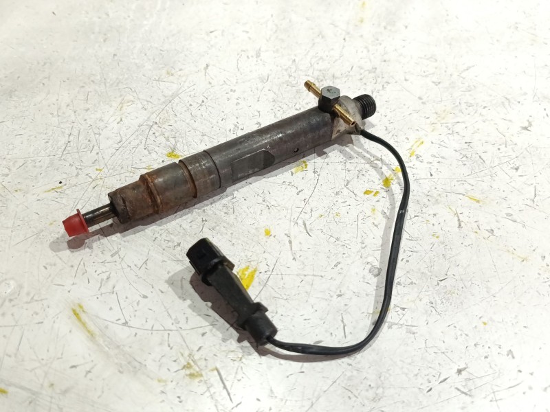 Recambio de inyector para seat cordoba (6k1, 6k2) 1.9 tdi referencia OEM IAM 028130201J  
