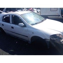 opel astra g hatchback (t98) del año 2000
