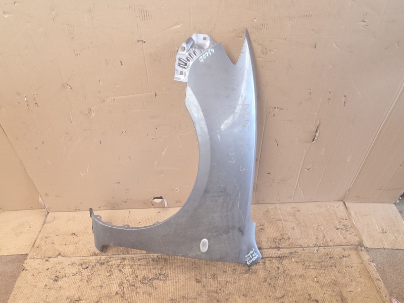 Recambio de aleta delantera izquierda para mazda 3 (bm, bn) 2.2 d referencia OEM IAM   