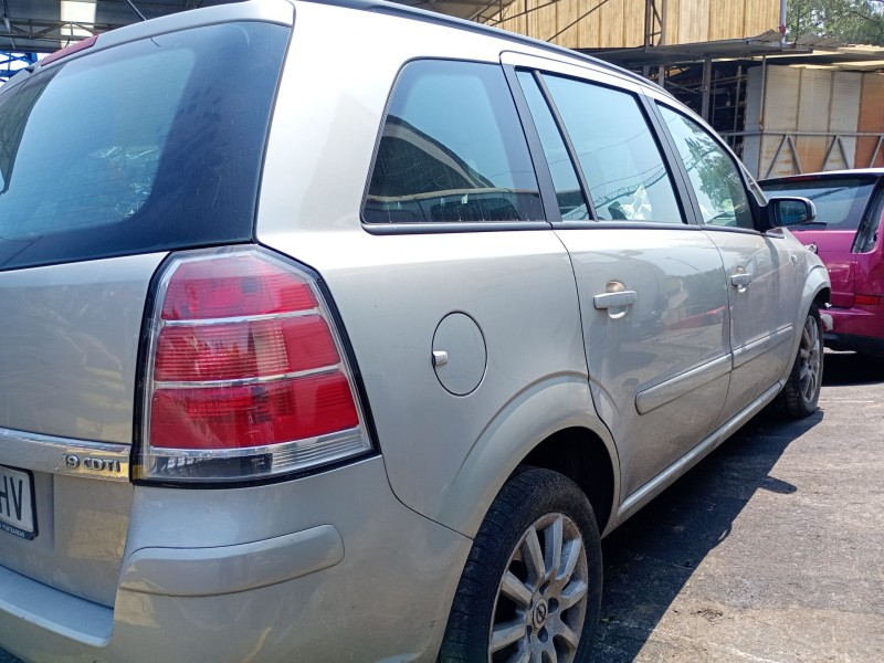 opel zafira / zafira family b (a05) del año 2006