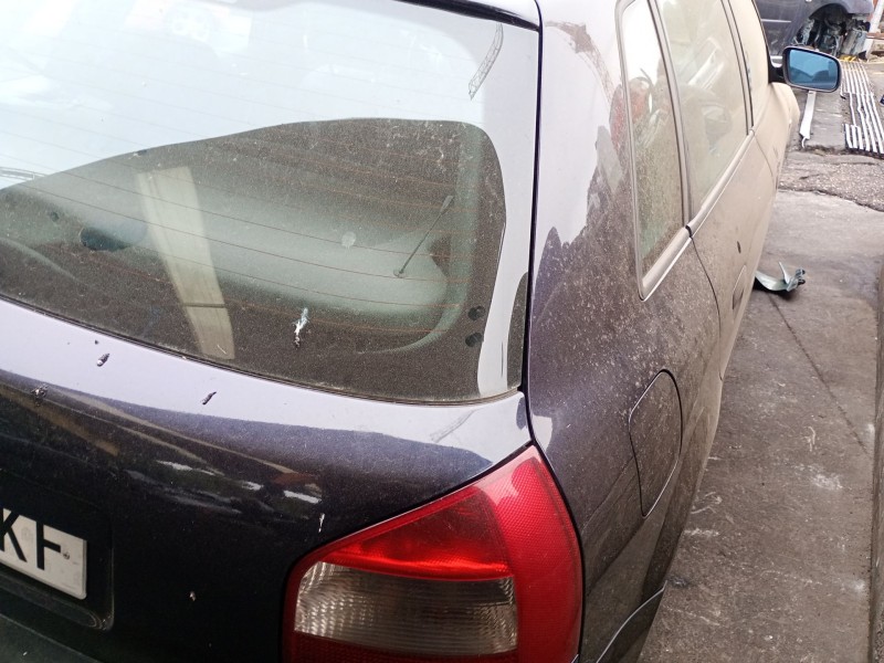 audi a3 (8l1) del año 2001