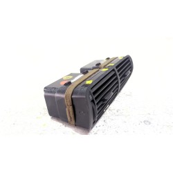 Recambio de aireador central para audi a3 sportback (8pa) 2.0 tdi 16v referencia OEM IAM 8L0820951  