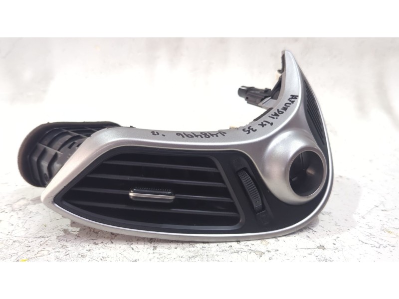 Recambio de aireador derecho para hyundai ix35 (lm, el, elh) 2.0 crdi referencia OEM IAM 974202S000TAN  