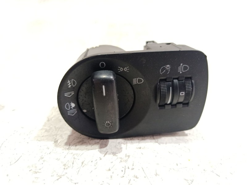 Recambio de mando luces para audi a3 (8p1) 1.9 tdi referencia OEM IAM 8P1941531C  