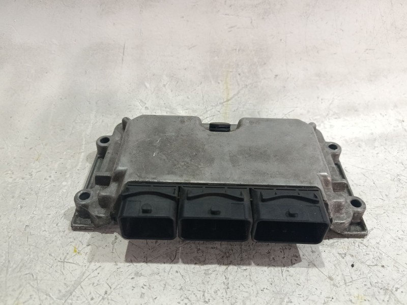 Recambio de centralita inyeccion para citroën saxo (1996) 1.5 d referencia OEM IAM 0281001839  