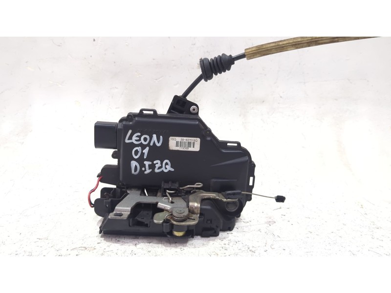Recambio de cerradura puerta delantera izquierda para seat leon (1m1) 1.9 tdi referencia OEM IAM 3B11837015Q  