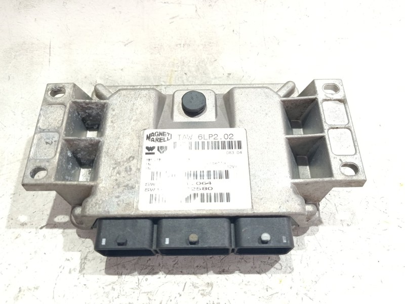 Recambio de centralita inyeccion para citroën c3 i (fc_, fn_) 1.4 16v referencia OEM IAM 9654722580  