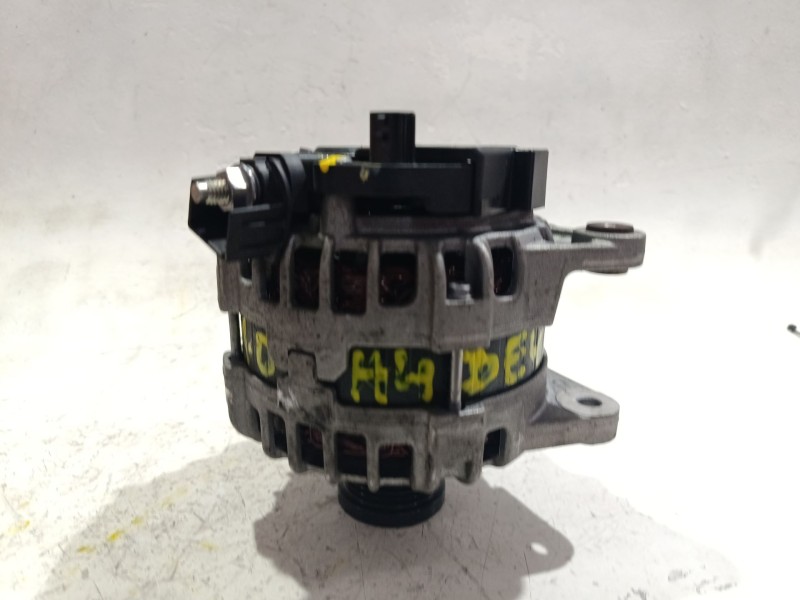 Recambio de alternador para dacia sandero ii (b8_) 1.2 referencia OEM IAM 231007769R  
