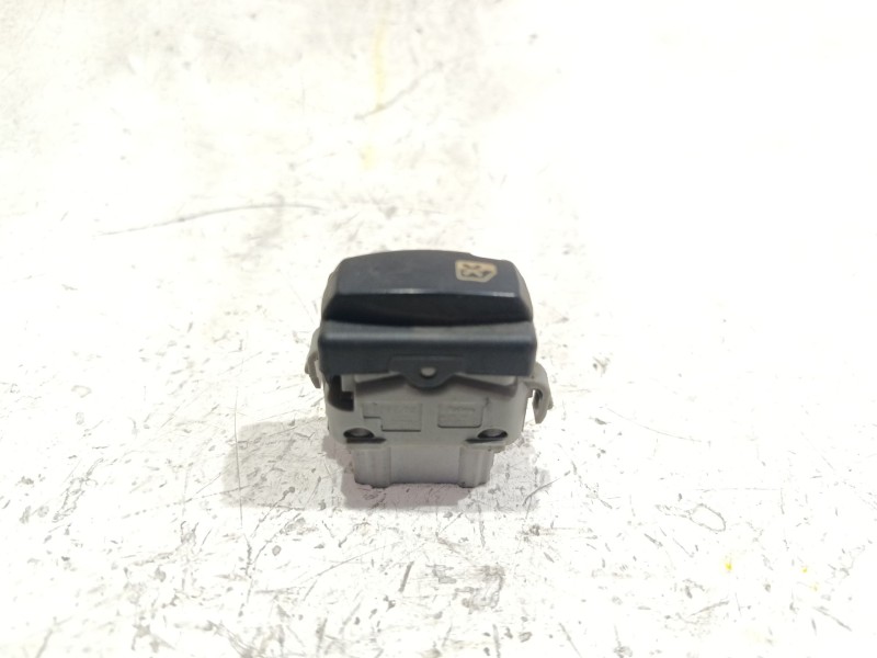 Recambio de interruptor para renault laguna ii (bg0)(2001) 1.9 dci referencia OEM IAM 2808202  