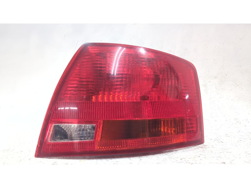 Recambio de piloto trasero derecho para audi a4 b7 (8ec) 2.0 tdi 16v referencia OEM IAM 8E9945096E  