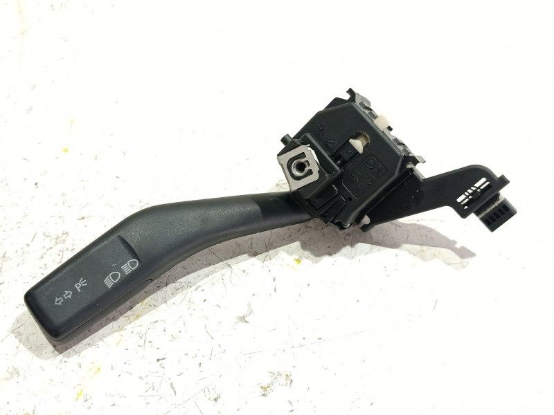 Recambio de mando intermitentes para volkswagen golf v (1k1) 1.9 tdi referencia OEM IAM 1K0953513  
