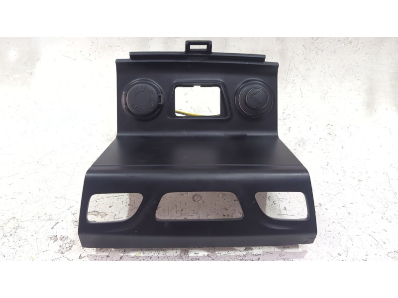 Recambio de moldura para hyundai ix35 (lm, el, elh) 2.0 crdi referencia OEM IAM 846212Y050  