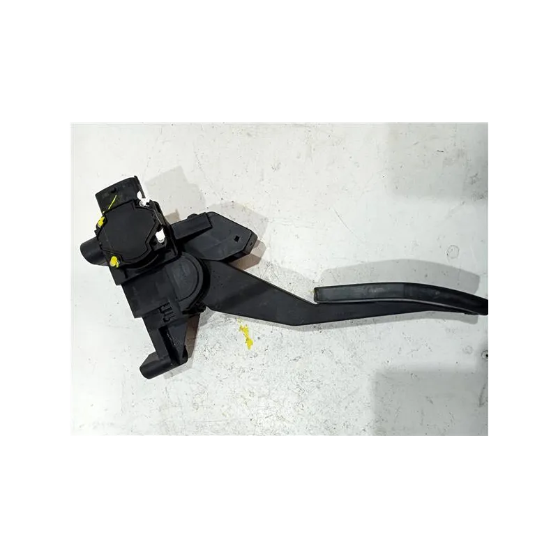 Recambio de potenciometro pedal gas para opel astra g berlina di referencia OEM IAM 0281002278 1130190061  