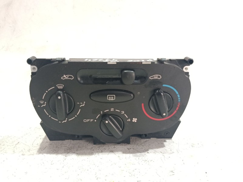 Recambio de mando climatizador para peugeot 206 hatchback (2a/c) 1.9 d referencia OEM IAM 64138  