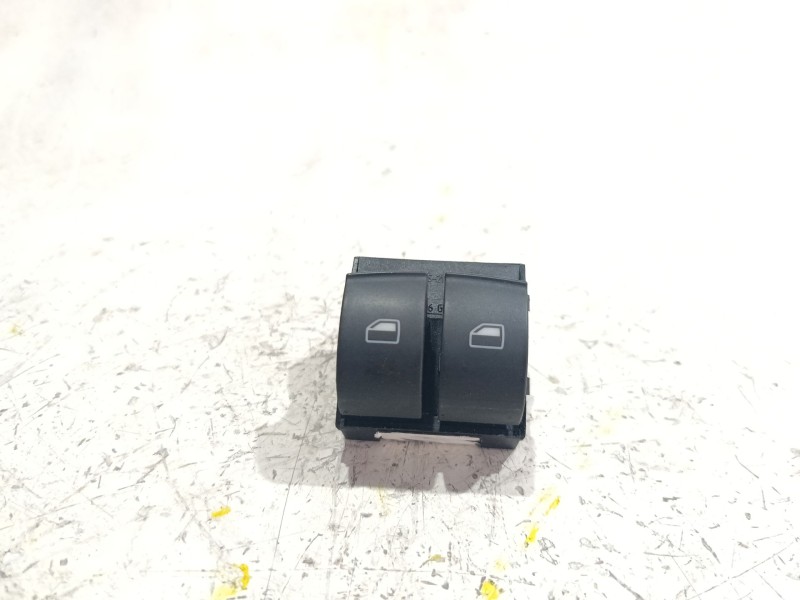 Recambio de mando elevalunas delantero izquierdo para audi a3 (8p1) 1.9 tdi referencia OEM IAM 8Z0959851  