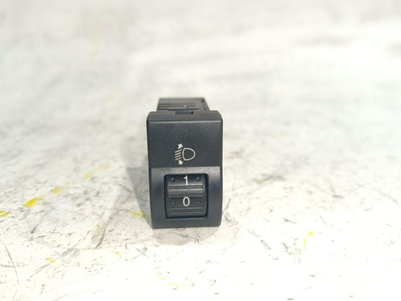 Recambio de regulador altura luces para mazda 3 (bl) 1.6 mzr cd (bl14) referencia OEM IAM 04057810  
