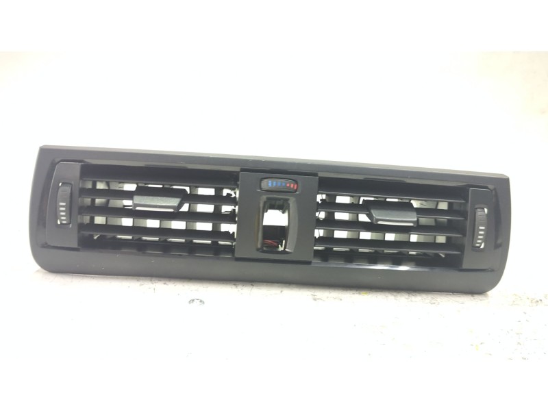 Recambio de aireador central para bmw 1 (f20) 116 d referencia OEM IAM 920711612  