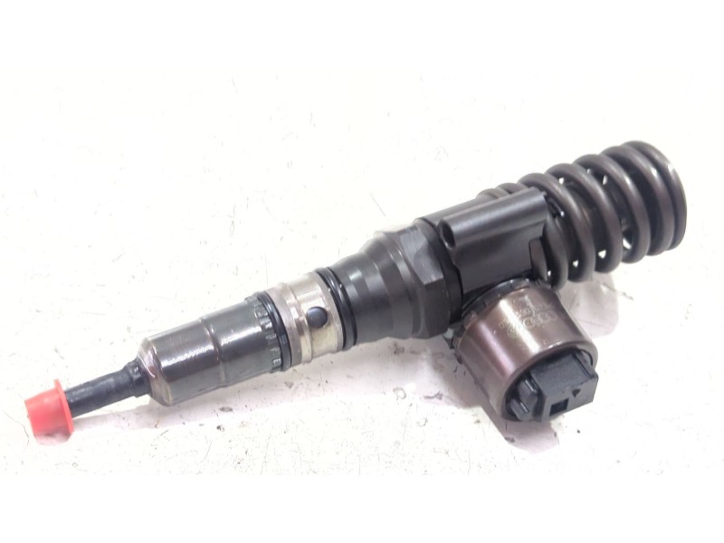 Recambio de inyector para audi a4 b7 (8ec) 2.0 tdi 16v referencia OEM IAM 03G130073G  