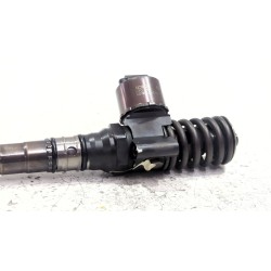 Recambio de inyector para audi a4 b7 (8ec) 2.0 tdi 16v referencia OEM IAM 03G130073G  