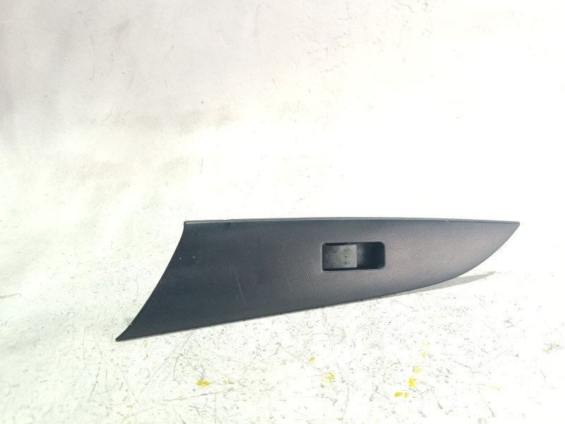 Recambio de mando elevalunas delantero derecho para mazda 3 (bl) 1.6 mzr cd (bl14) referencia OEM IAM 03123100BP4K  