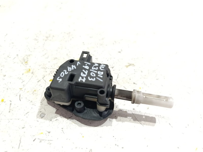 Recambio de motor cierre centralizado para audi a3 (8p1) 1.9 tdi referencia OEM IAM 8E9827833  