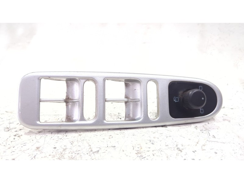 Recambio de mando retrovisor para seat leon (1m1) 1.9 tdi referencia OEM IAM 1M0163B  