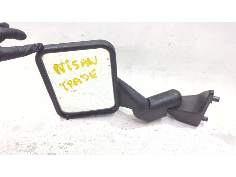 Recambio de retrovisor izquierdo para nissan trade furgón 2.0 d referencia OEM IAM E9020005  