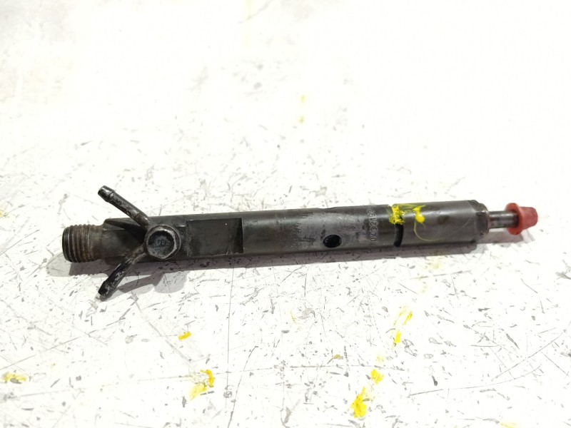 Recambio de inyector para kia carnival i (up, fl) 2.9 tdi referencia OEM IAM 0432193655  