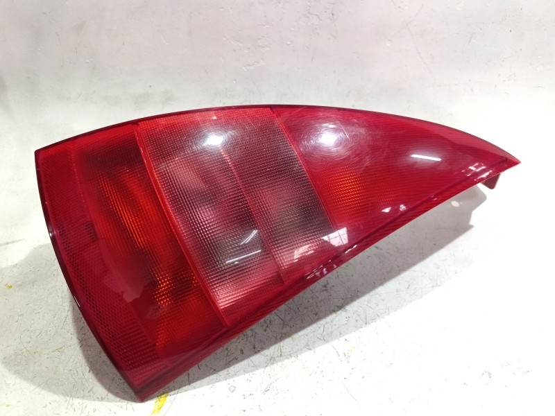 Recambio de piloto trasero izquierdo para citroën c3 i (fc_, fn_) 1.4 16v referencia OEM IAM  2556 