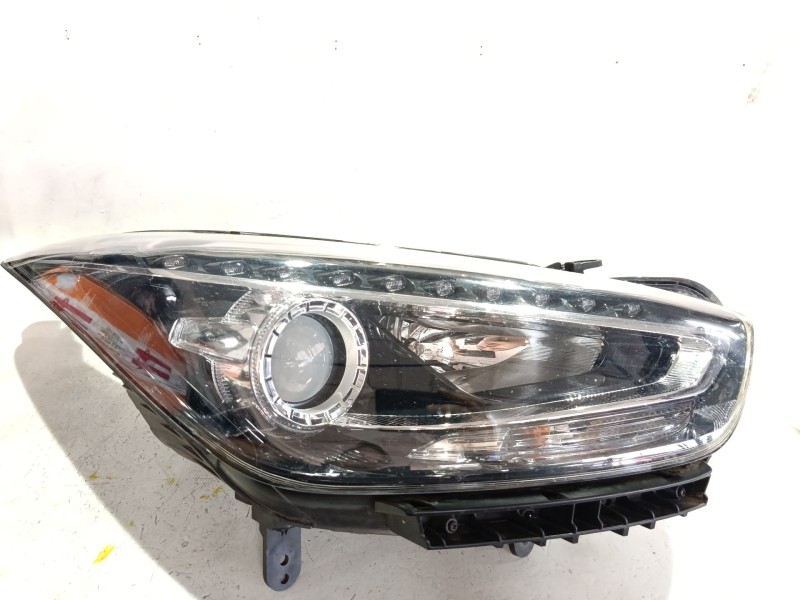 Recambio de faro delantero derecho para hyundai i40 i (vf) 1.7 crdi referencia OEM IAM e911671  