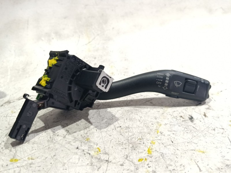 Recambio de mando limpiaparabrisas para audi a3 sportback (8pa) 2.0 tdi 16v referencia OEM IAM 65438004  
