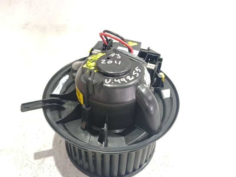 Recambio de motor calefaccion para audi a3 sportback (8pa) 2.0 tdi 16v referencia OEM IAM 3C0907521F  