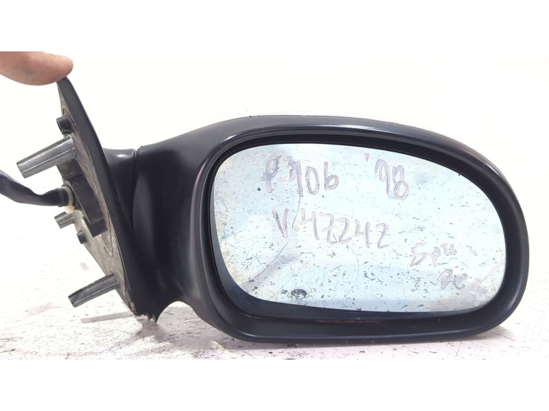 Recambio de retrovisor derecho para peugeot 406 (8b) 1.9 td referencia OEM IAM 86283370  
