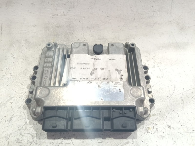 Recambio de centralita inyeccion para citroën c4 i (lc_) 1.6 hdi referencia OEM IAM 9664843780  