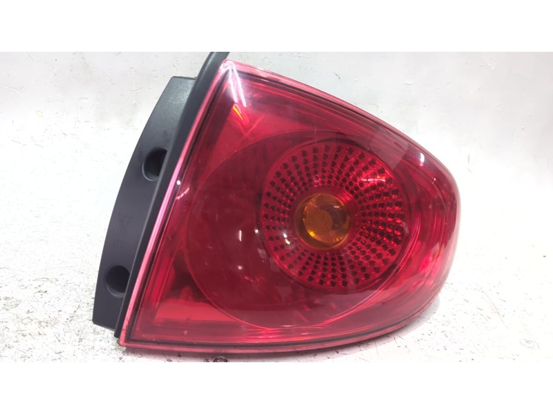 Recambio de piloto trasero derecho para seat altea (5p1) 1.6 referencia OEM IAM 5P0945112  