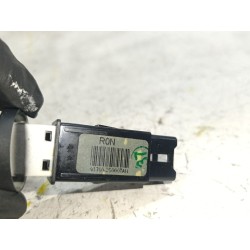 Recambio de boton luneta termica para hyundai ix35 (lm, el, elh) 2.0 crdi referencia OEM IAM 937602  