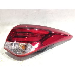 PILOTO TRASERO DERECHO 924023Z6 