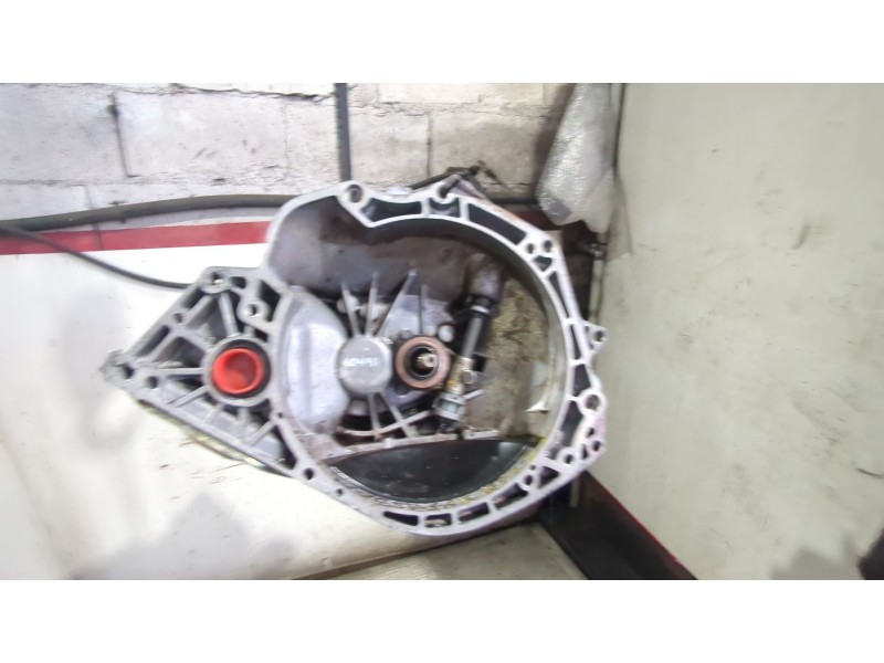 Recambio de caja cambios manual para opel kadett 1.6 sv referencia OEM IAM 15112 W394 F13  