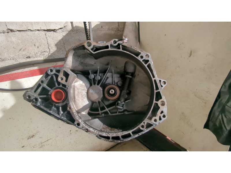 Recambio de caja cambios manual para opel kadett 1.6 sv referencia OEM IAM F13 0414796 90193516 F2  