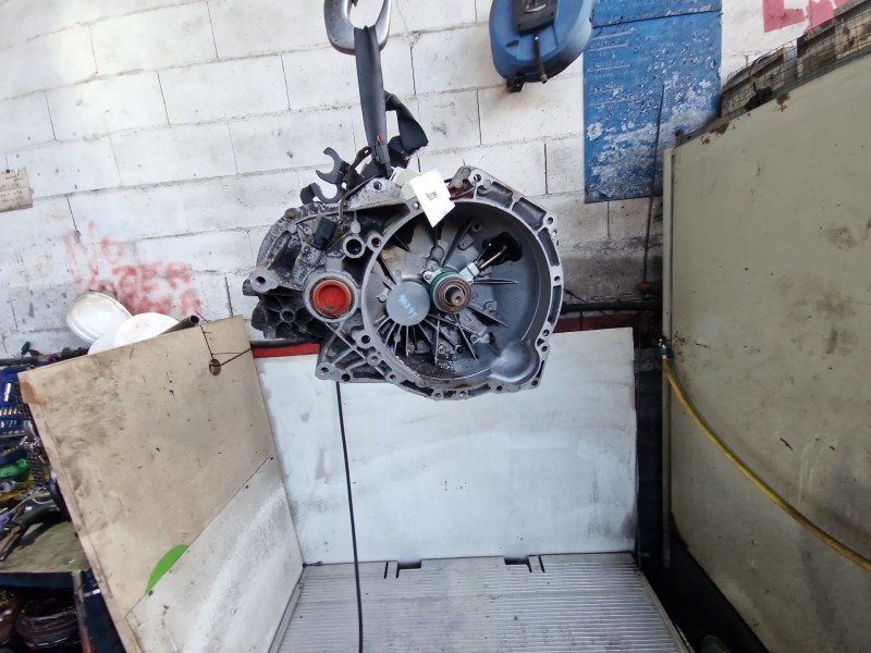 Recambio de caja cambios manual para ford mondeo ii (bap) 1.8 td referencia OEM IAM YS7R7002DB  