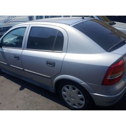 opel astra g hatchback (t98) del año 2001