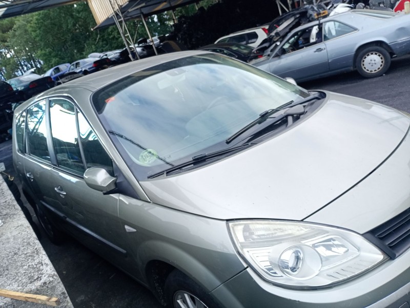 renault megane scénic del año 2007