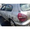 nissan almera ii hatchback (n16) del año 2000