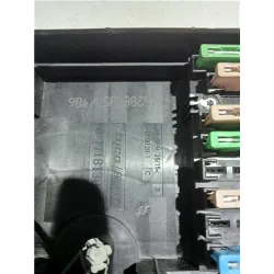 Recambio de caja fusibles/rele para audi a8 (4h2/4h8)(11.2009) referencia OEM IAM 1K0937125  