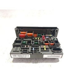 CAJA RELES / FUSIBLES 911944605 