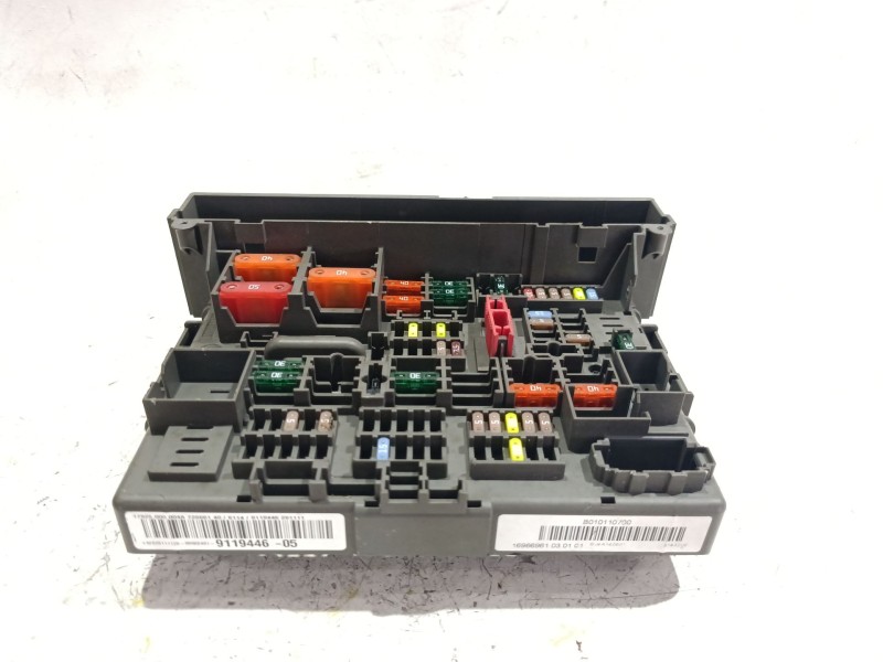 Recambio de caja reles / fusibles para bmw 1 coupé (e82) 118 d referencia OEM IAM 911944605  