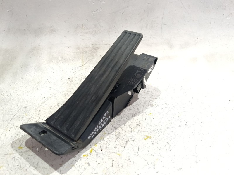 Recambio de potenciometro pedal para bmw 1 coupé (e82) 118 d referencia OEM IAM 3542679374201  
